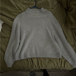 Old Navy Sweater, size medium, grey, no stains or tears.
